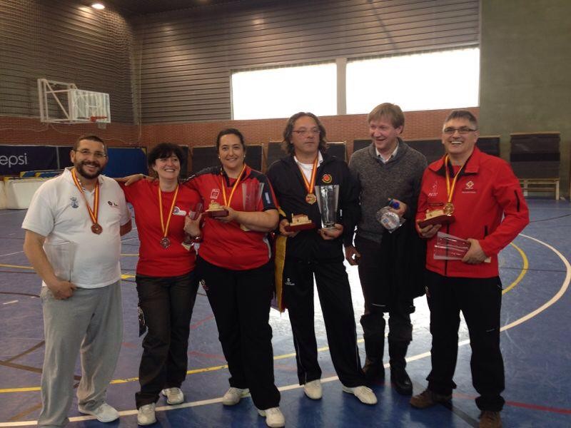&quot;Doblete&quot; en el Campeonato de Espa&ntilde;a de Arco Tradicional y Desnudo en Sala